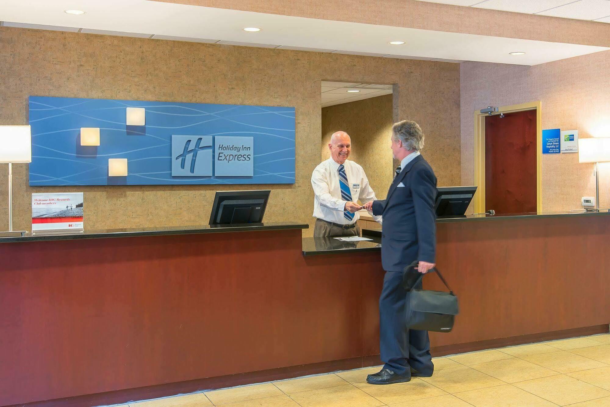 Holiday Inn Express Haskell-Wayne Area By Ihg Luaran gambar